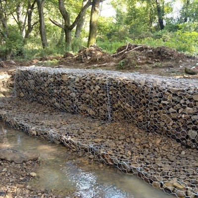 2x1x1m Cesta hexagonal de gabión de acero tejido con Zn-10%AL Resistencia a la tracción 350-550N/mm2
