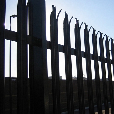 Plastico empapado en caliente de hierro de alambre de seguridad de la piscina Palisade pálido