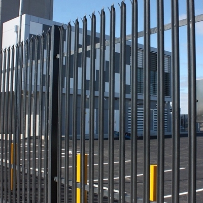 Plastico empapado en caliente de hierro de alambre de seguridad de la piscina Palisade pálido