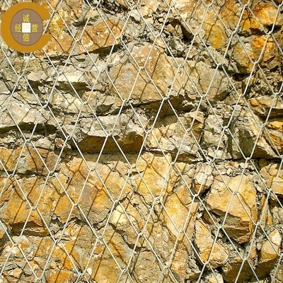 Protección de pendientes de rocas