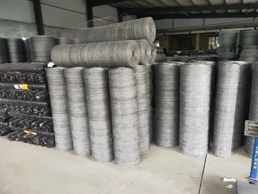 1.5mm de hierro galvanizado alambre de pollo malla de cerca para la fabricación de jaulas